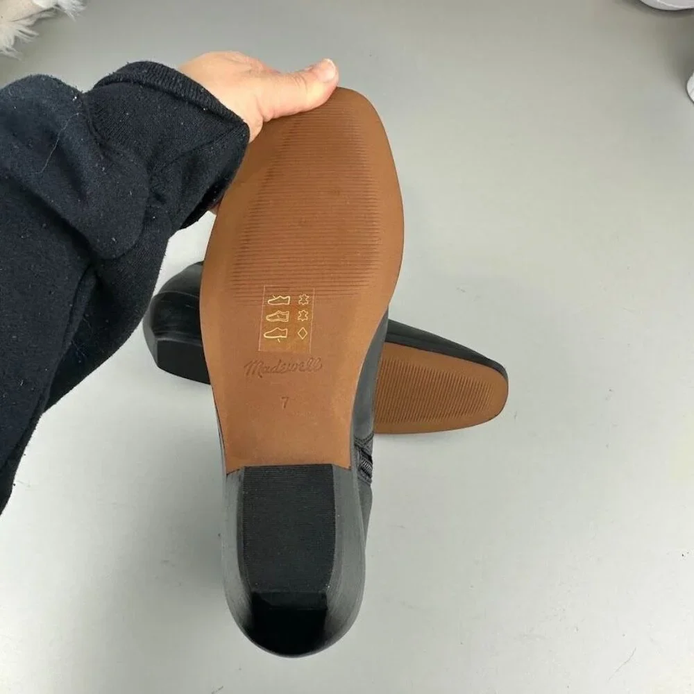Madewell The Idris Ankle Boot in Leather in True Black - Picture 11 of 11